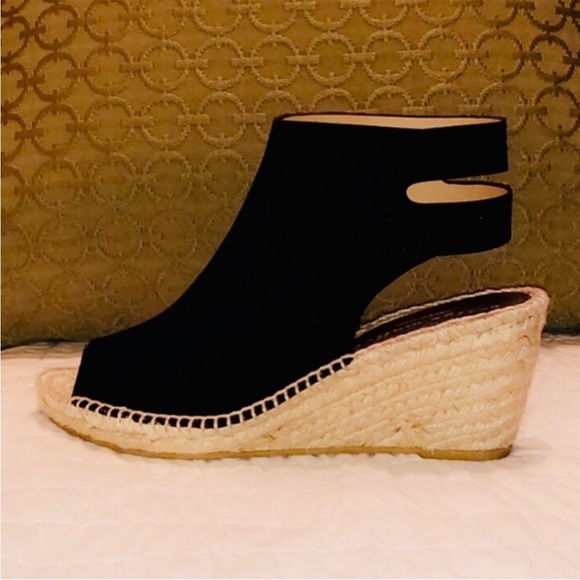 NIB Bettye Muller, Espadrille Sling Wedges, Black Suede/Woven Straw, Sz 9 - Picture 3 of 6